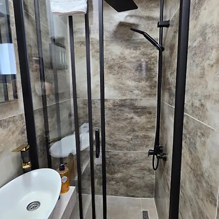 B&B Dereboyu Premium Nicosia