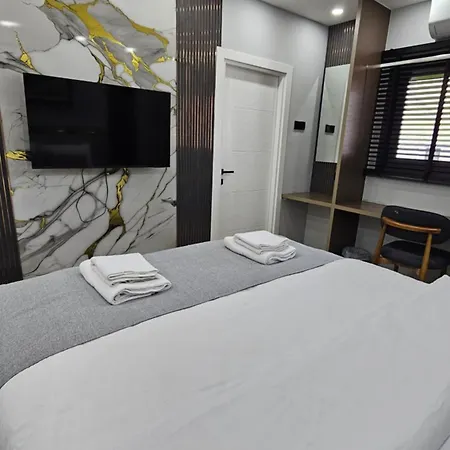 Dereboyu Premium B&B